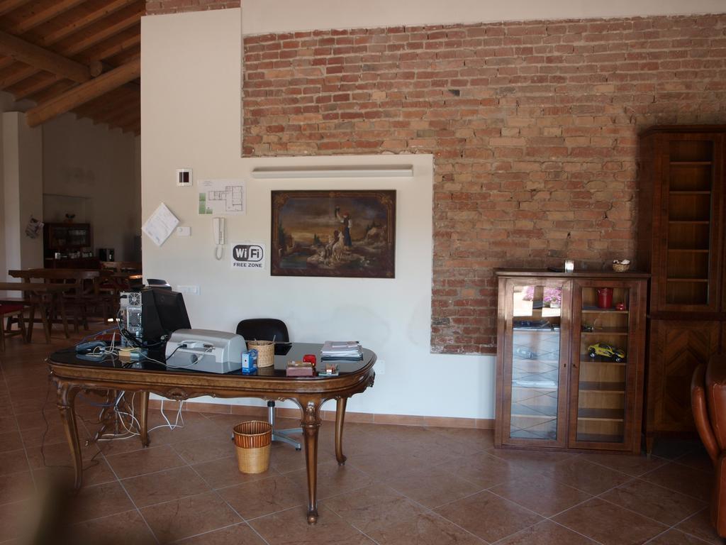 La Cascina Del Sole Hostel Rivarolo del Re ed Uniti Εξωτερικό φωτογραφία