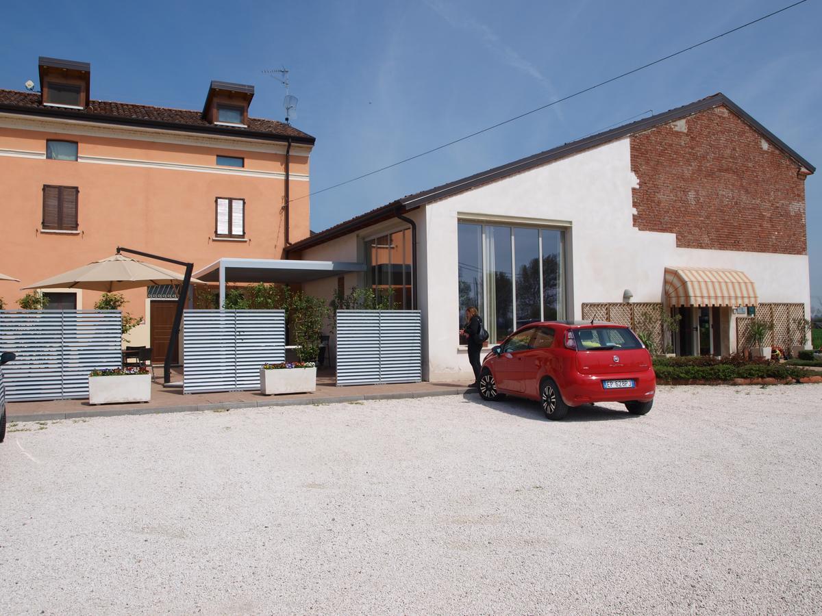La Cascina Del Sole Hostel Rivarolo del Re ed Uniti Εξωτερικό φωτογραφία
